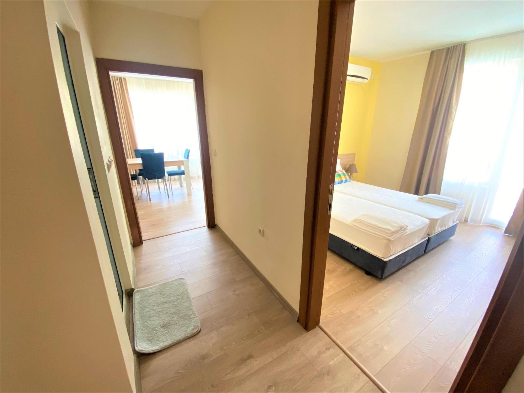 Solei Apartments Primorsko Exterior photo